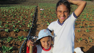 Girls crossing the desert - a reflection of an agricultural researcher