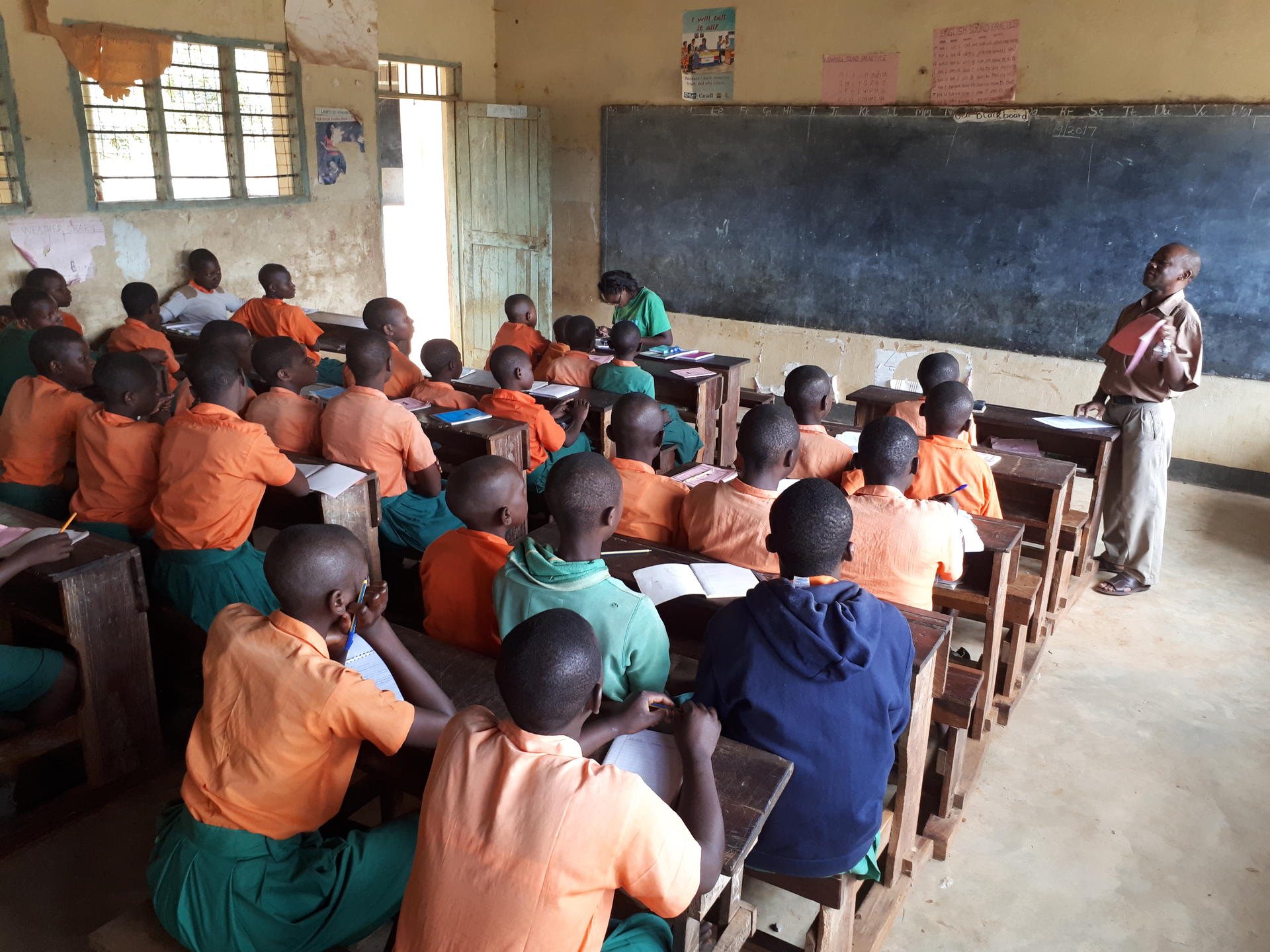 Jaribuni Primary School participating pupils. By Patrick Maundu, Alliance Bioversity-CIAT.