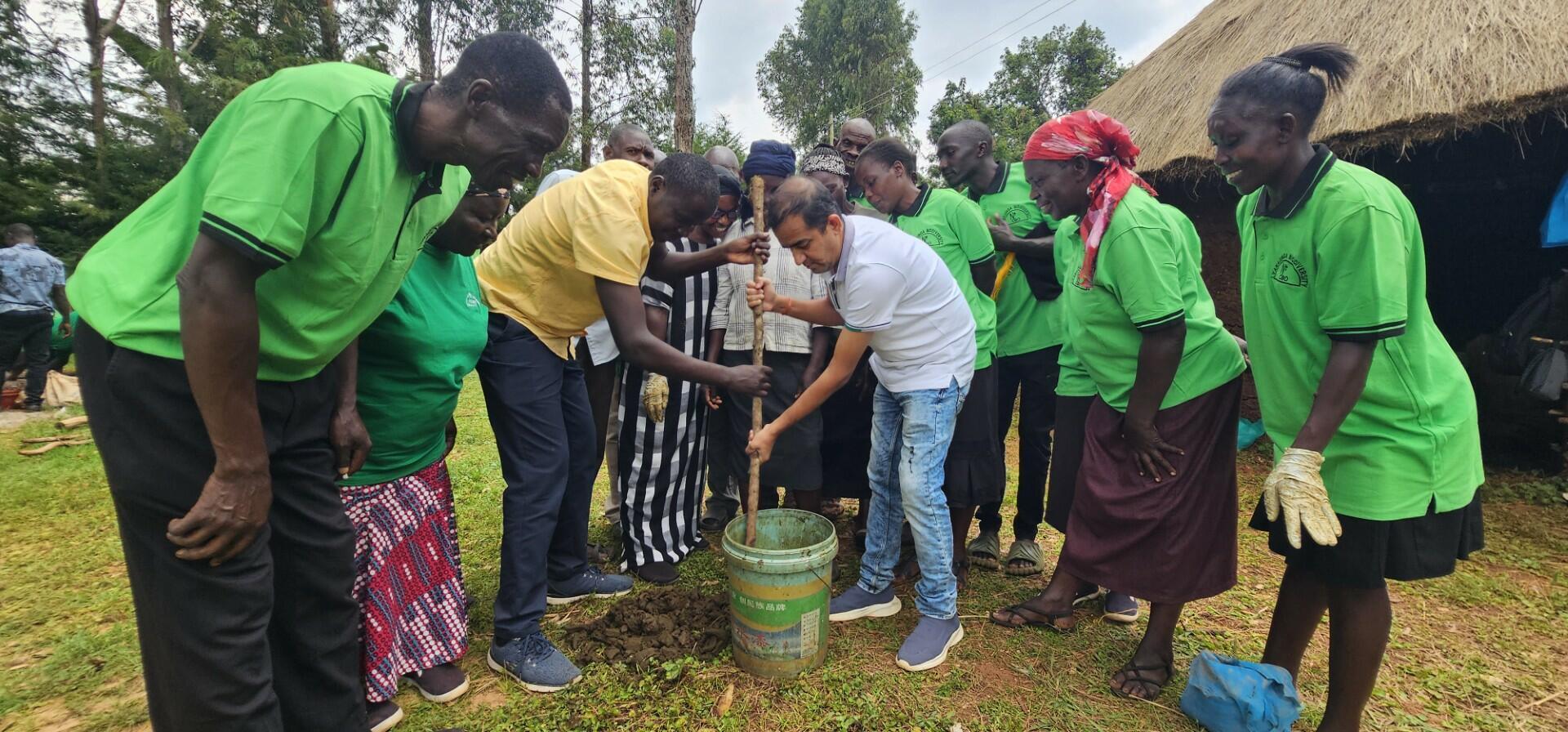 Kisumu, Vihiga Training Farmers, Transforming Soils, Improving Livelihoods  - Image 4