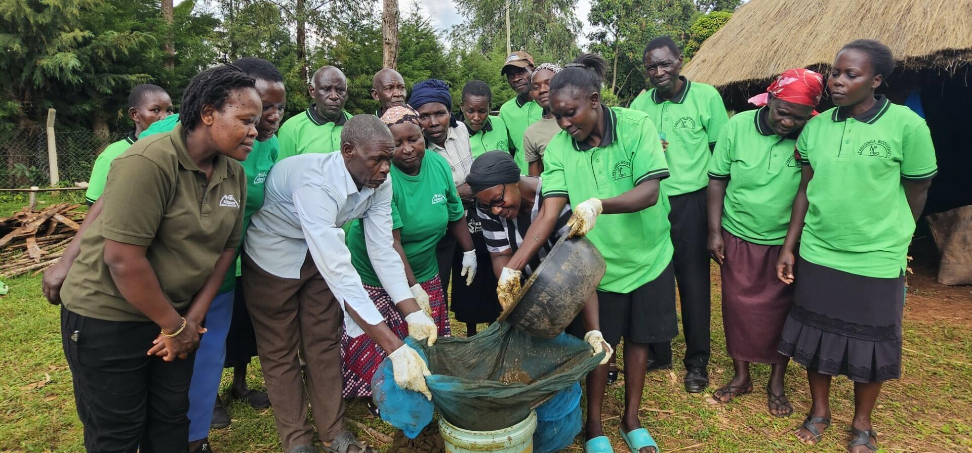 Kisumu, Vihiga Training Farmers, Transforming Soils, Improving Livelihoods  - Image 5