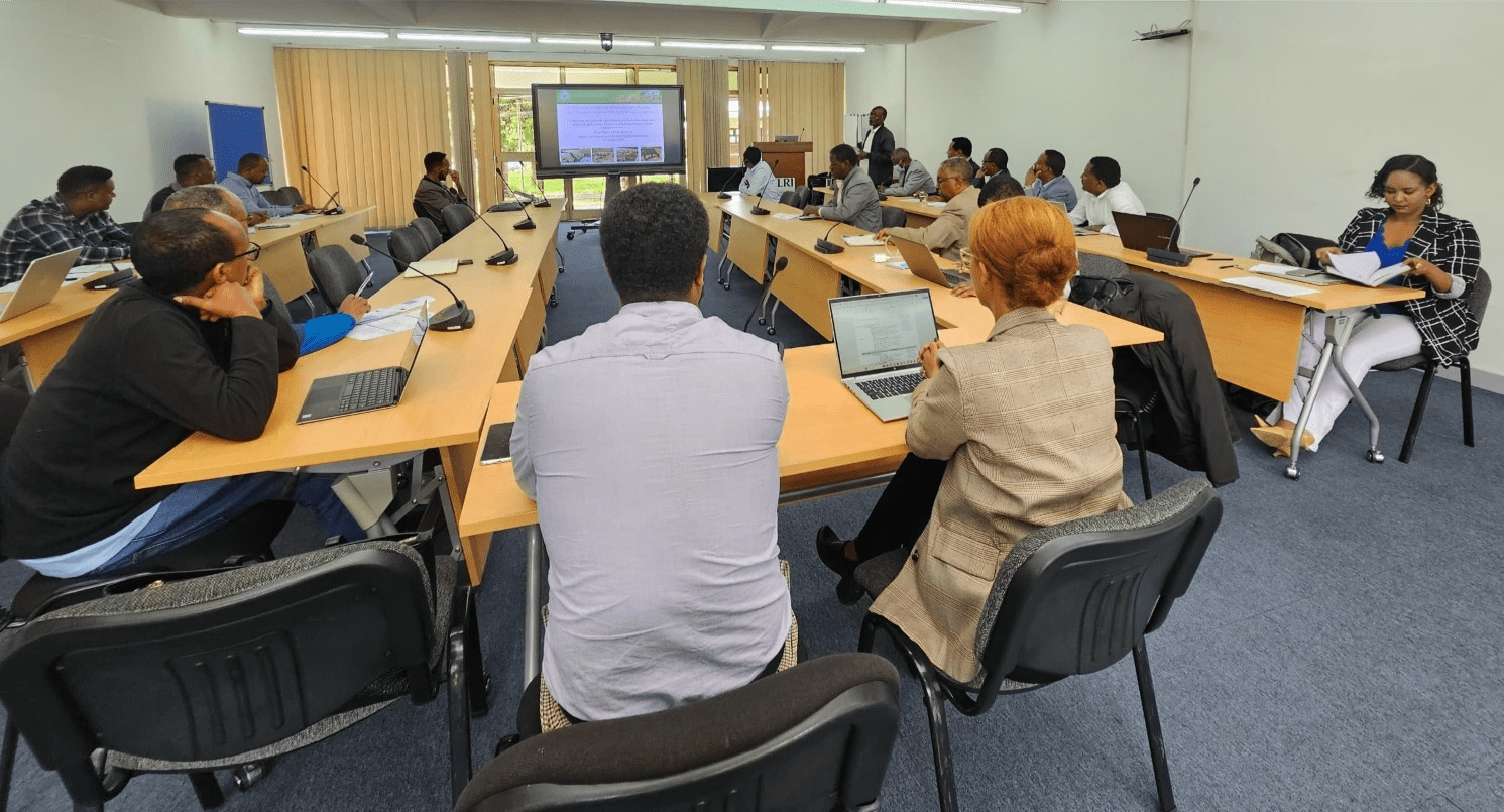 Strengthening Climate Resilience in Pastoral and Agro-Pastoral Areas of Ethiopia through Agro-Climate Advisory and Climate Information Services - Alliance Bioversity International - CIAT - Image 3