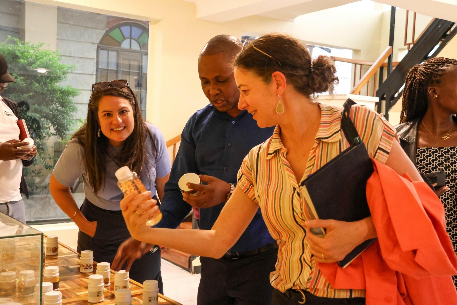 Tracing impact - A joint mission through Kenya&rsquo;s BRAINS project - Spice world - Svannah Honey - Image 2