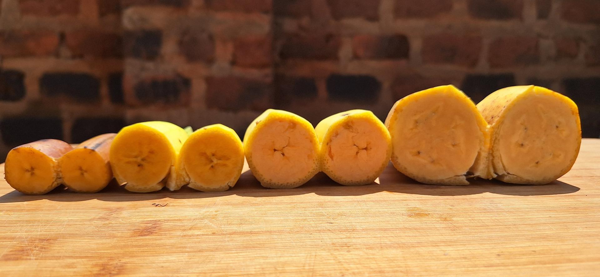 How nutritious bananas could help fight vitamin A deficiency - Precursor Nutrients In Bananas Promote Vitamins