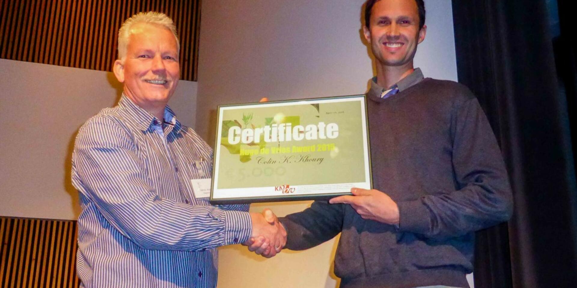 &ldquo;I&rsquo;m standing on the shoulders of giants&rdquo; - CIAT scientist wins Hugo de Vries Award