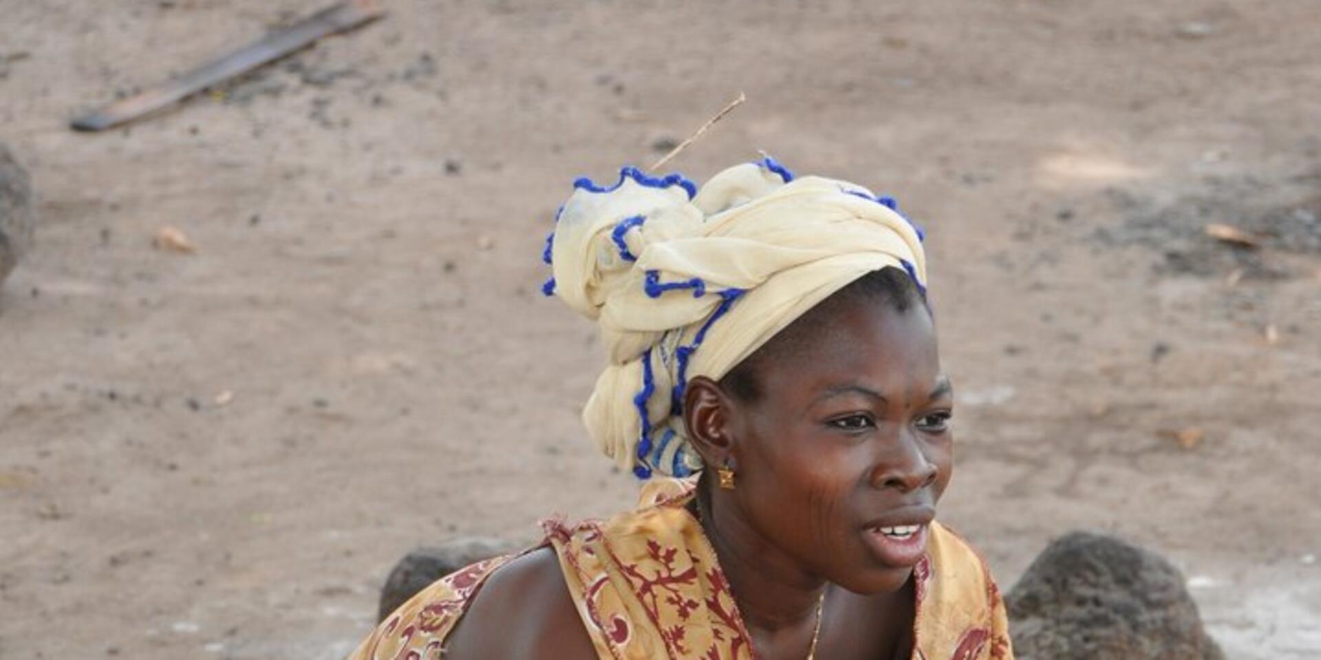 Gendered exclusions and cooperation within the shea value chain