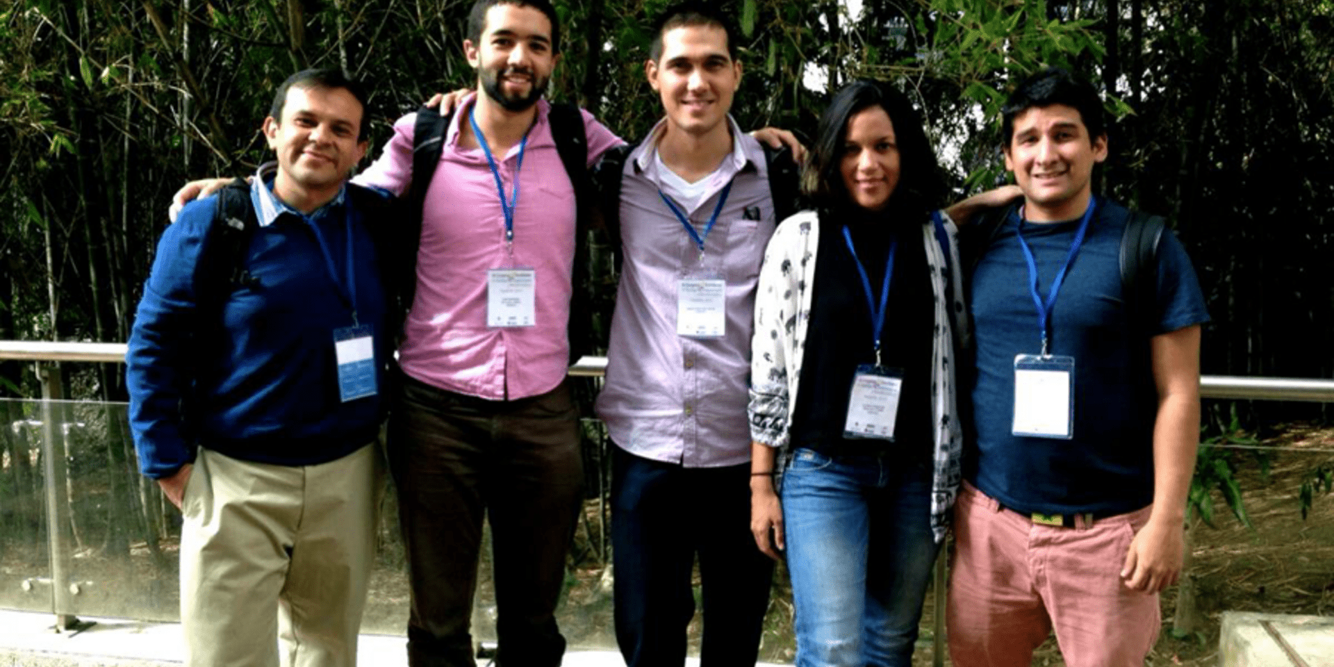 Una herramienta de bioinform&aacute;tica que construye ambientes colaborativos