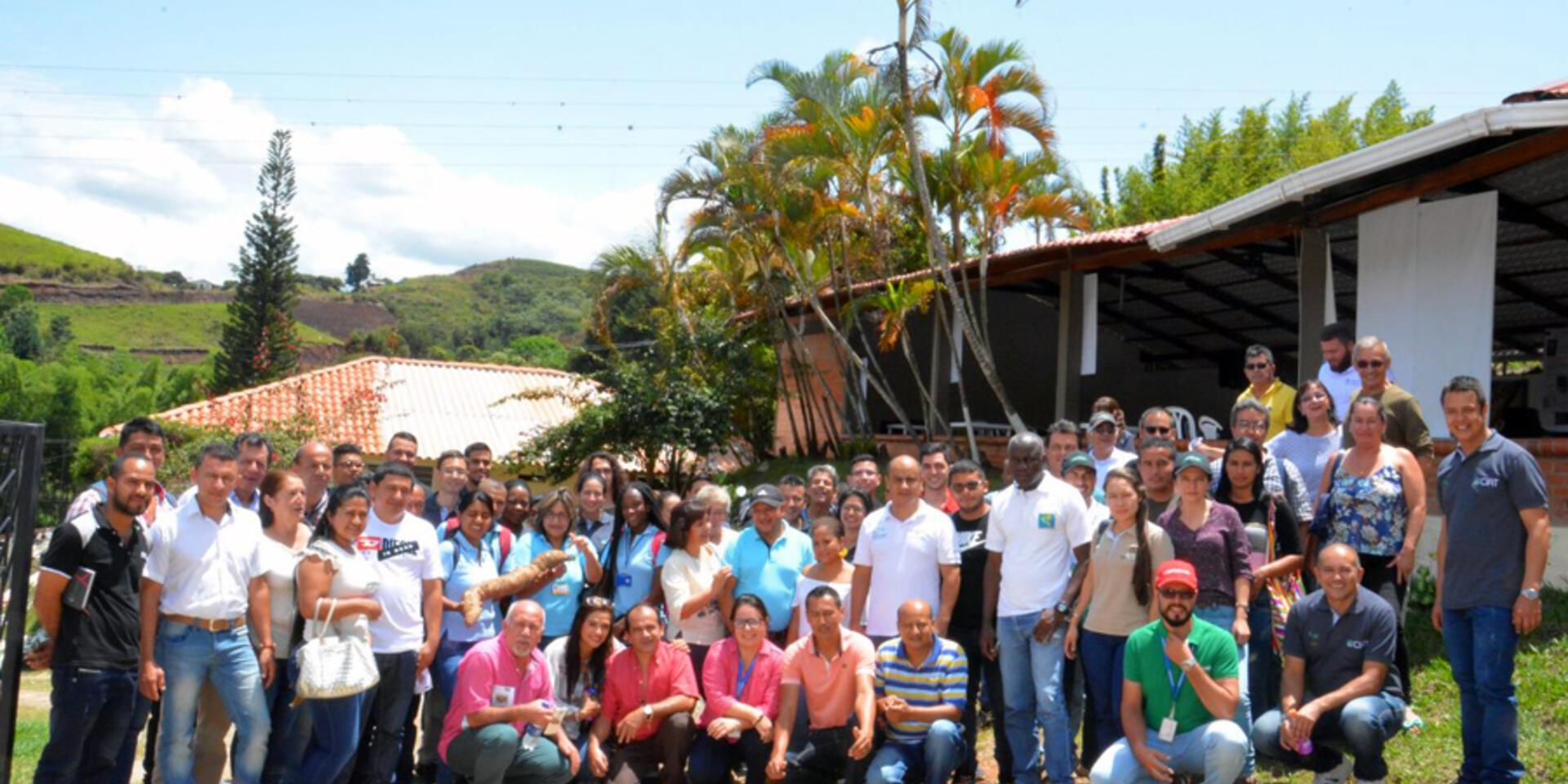 El CIAT lider&oacute; evento de cadena agroalimentaria de la yuca en el Cauca