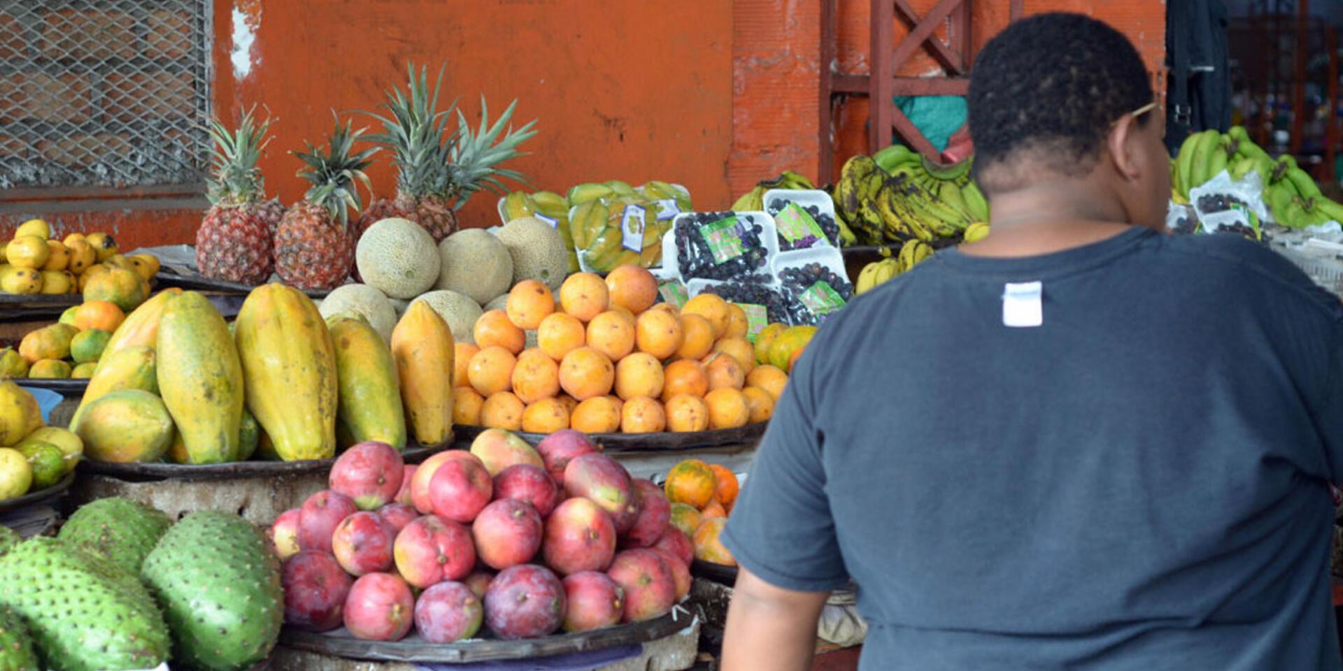 Cali, Colombia en contraste: Banquete y hambruna