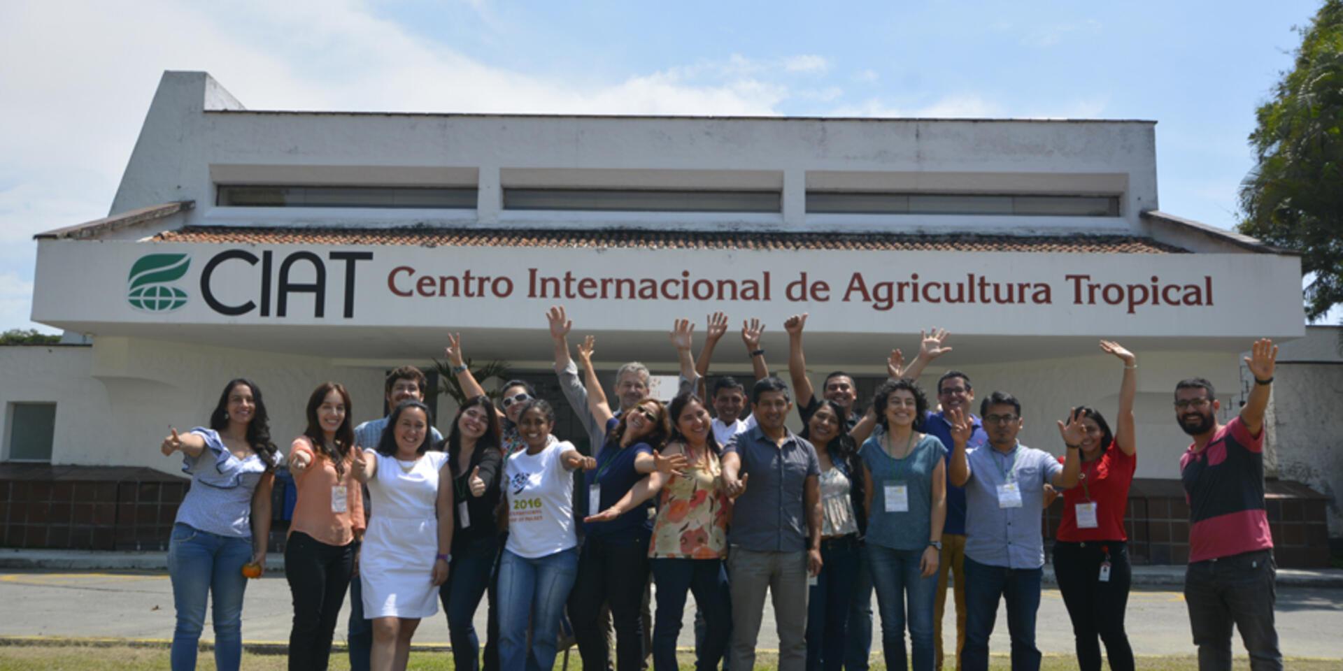 Fortalecimiento de capacidades para el control de plagas y enfermedades en los cultivos