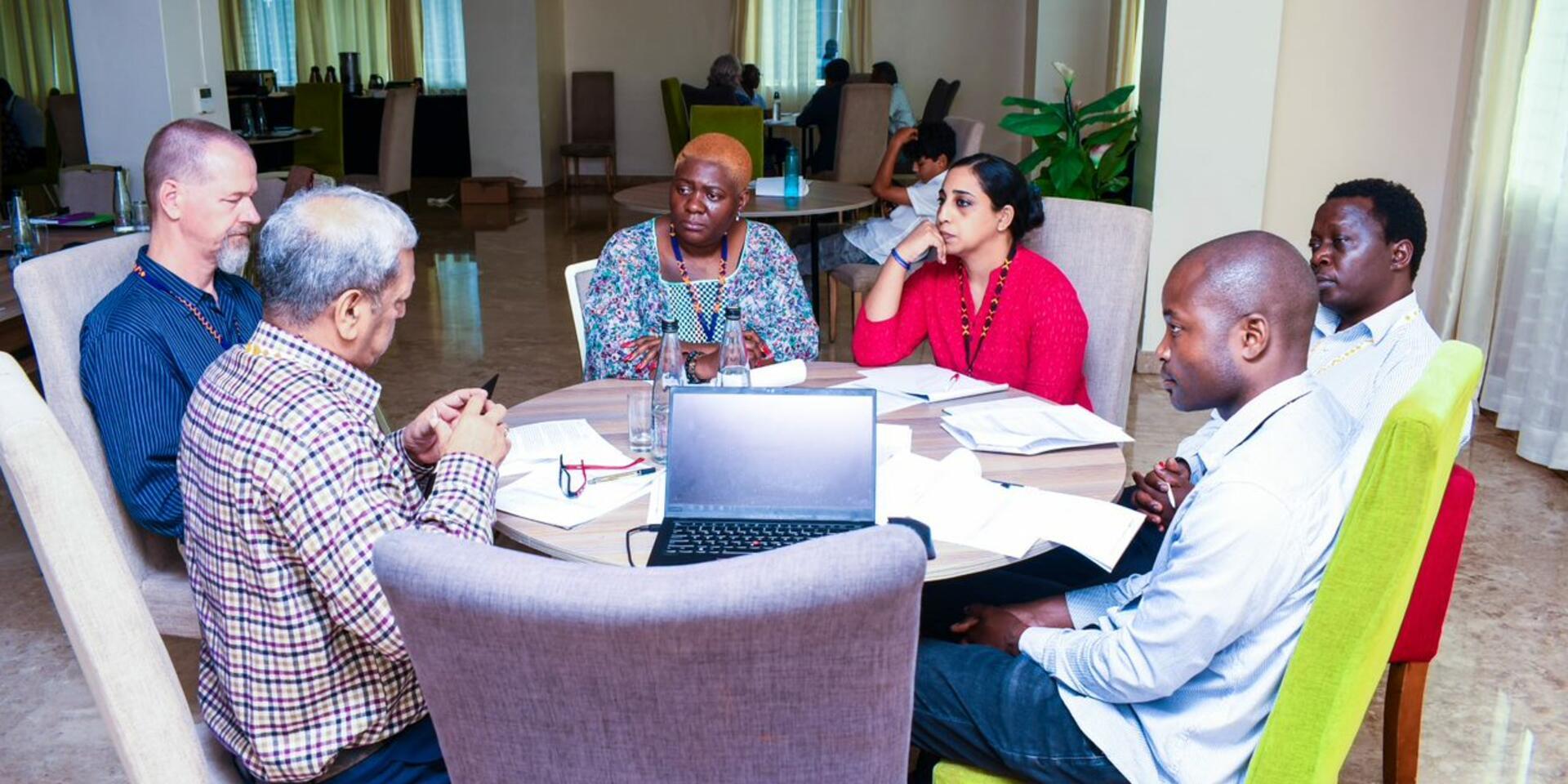 Socio-Technical innovation bundles for womens empowerment and resilience in the agrifood system-Alliance Bioversity International - CIAT