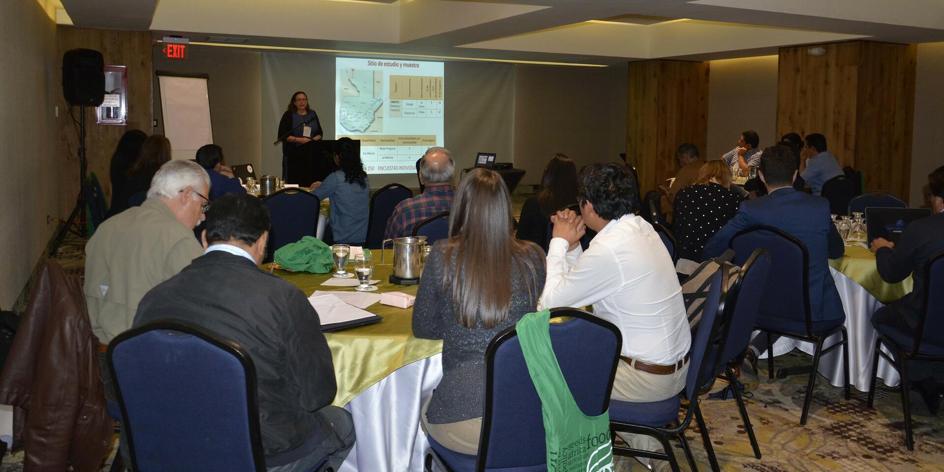 Modernizaci&oacute;n De Equipos Tecnol&oacute;gicos  De Salas De Conferencias