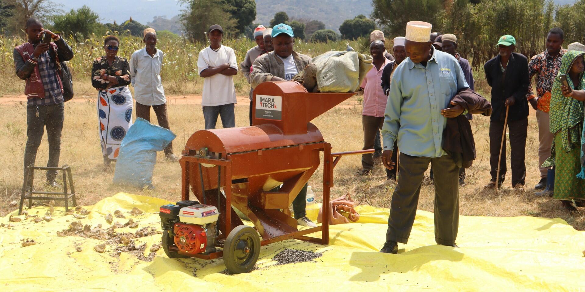 Scaling Multi-Crop Threshing Machines for Women and Youth Empowerment in Tanzania (MCT) - Alliance Bioversity International - CIAT