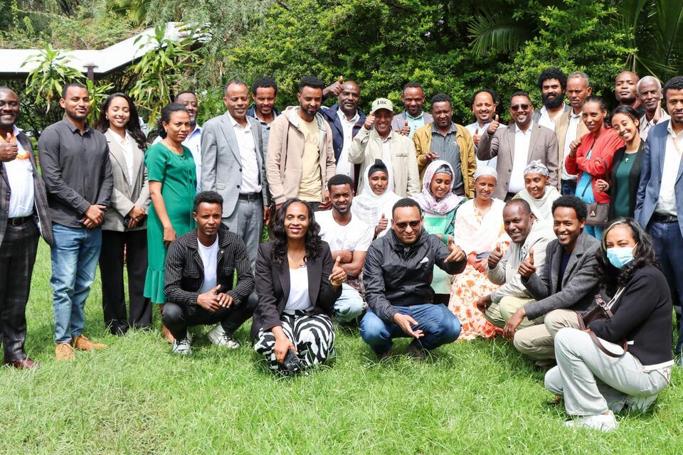 From Pilots to Systems Change: Scaling Gender Transformative Socio-Technical Innovation Bundles in Ethiopia 