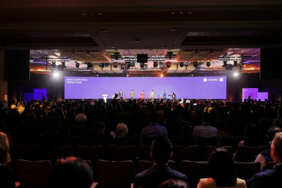 Climate Signals in Motion - Digital advisory services in Vietnam activate potential for global reach at Philanthropy Asia Summit