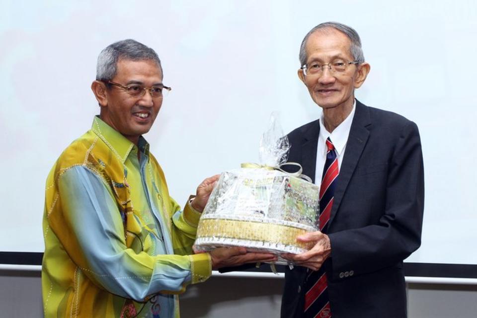 Half a century of pioneering seed conservation: an interview with Malaysian seed icon Professor Chin